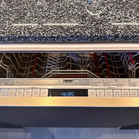 Lejlighed Wild&cozy Mit Moderner Kueche & Terrasse *